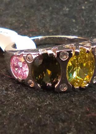 Кольцо с разноцветными камнями, р-р 18,5-19, серебро.