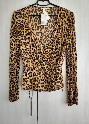 Новая блузка с леопардовым принтом h&m размер м.новая с бирками.