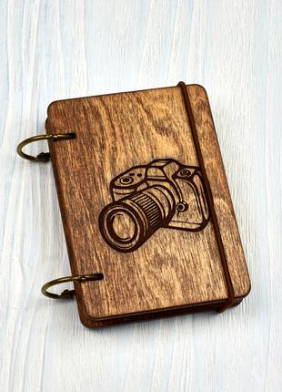 Блокнот деревянный А7 Фотоаппарат с объективом из фанеры Темны...