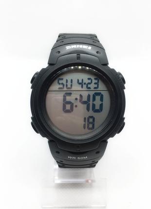 Часы мужские спортивные водостойкие SKMEI 1068 (Скмей), черные...