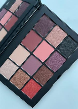 Nars extreme effects eyeshadow palette