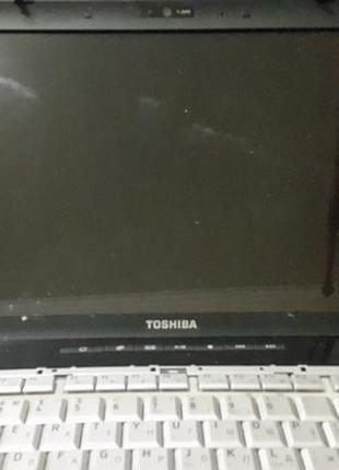 Toshiba Satellite a210-127 запчасти экран матрица