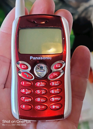 Мобільний телефон Panasonic GD55