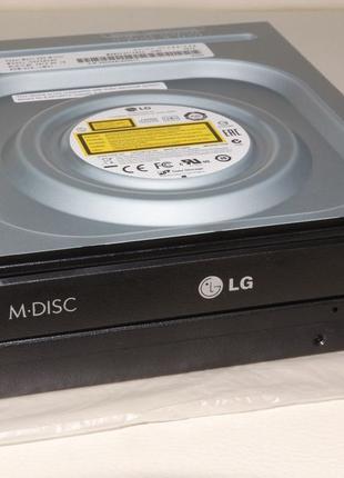 Оптический привод DVD+/-RW Hitachi-LG GH24NSD5 SATA
