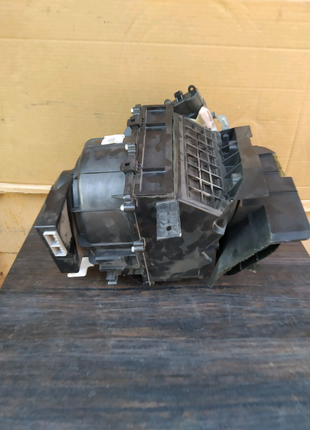 Корпус печки радиатор моторчик Ниссан примера Р12