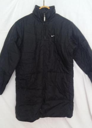 Зимняя куртка NIKE размер XL чёрная