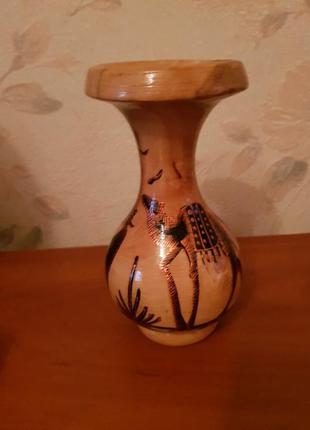 Дерев'яна єгипетська ваза