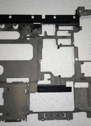 Середня частина корпуса з ноутбука Lenovo ThinkPad T61