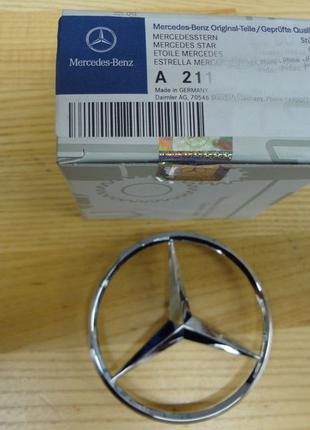 Эмблема багажника Mercedes-Benz E-Class W211 S211 Новая Оригин...