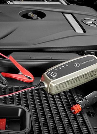 Зарядное устройство аккумуляторов Mercedes-Benz Новое Оригинал...