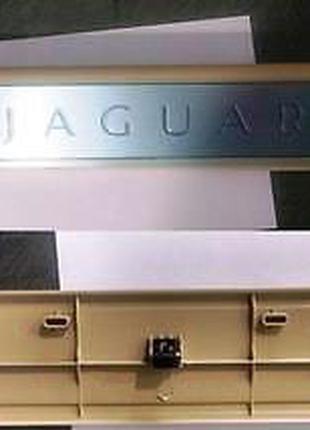 Накладки на пороги с подсветкой Jaguar XF Новые Оригинальные