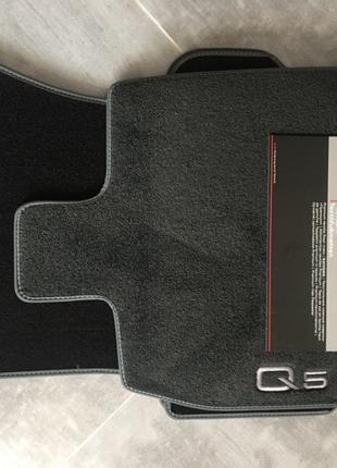 Bелюрові килимки в салон Audi Q5 2016 Нові Оригінальні