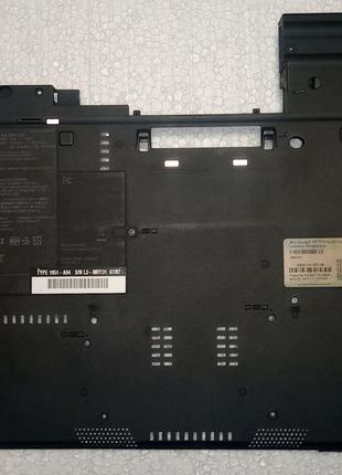 Нижня частина корпуса (поддон) з ноутбука Lenovo ThinkPad T60