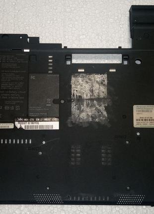 Нижня частина корпуса (поддон) з ноутбука Lenovo ThinkPad T60