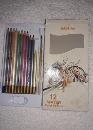 Цветные акварельные карандаши рисунков
