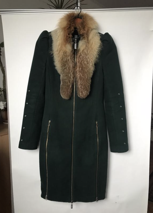 Утеплене зимове пальто з хутром лисиці