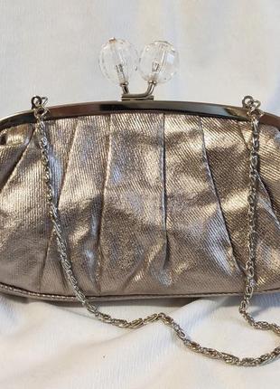 Клатч жіночий святковий сріблястий ошатний сумочка accessorize.