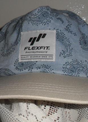 Кепка Flexfit, розмір регулюється