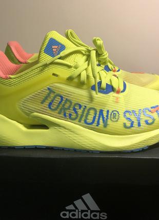 Кросівки ADIDAS Alphatorsion M (FY0185)