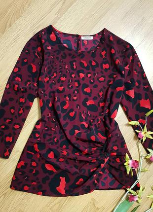 Блуза  с узлом цвета марсала damart  принт красный леопард