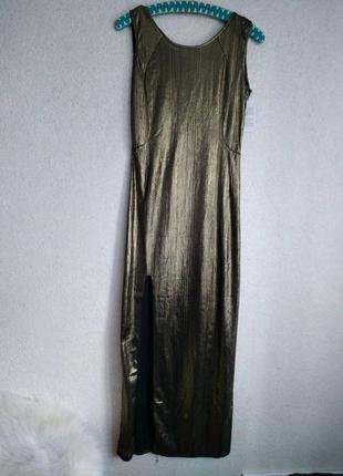 Шикарное золотистое длинное платье