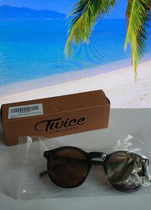 Солнцезащитные очки panto  испанского бренда twice europe eyewear