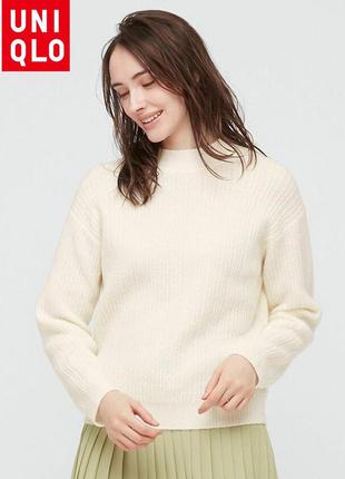 Тёплый мягкий свитер uniqlo юникло