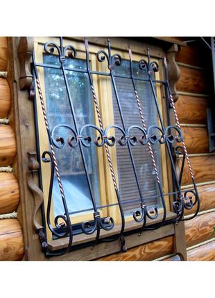 Кованые решетки на деревянный дом. Кованая решетка