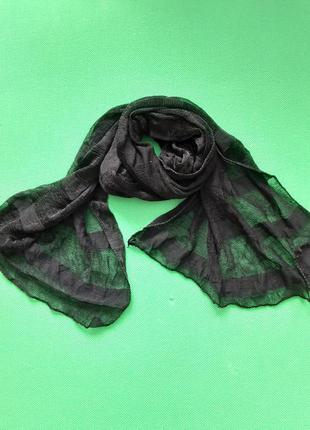 Капроновий шарф жіночий з дефектом (є затягування, збоку трохи зі