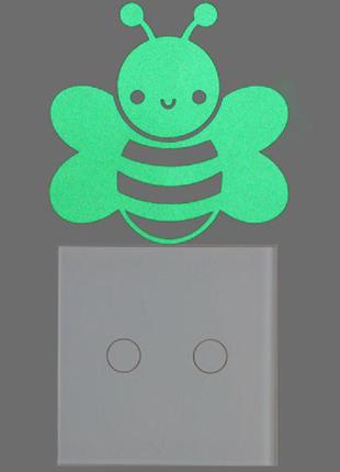 Светящаяся наклейка "пчелка"