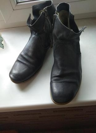 Стильные кожаные полусапожки ботинки демисезон, размер 41