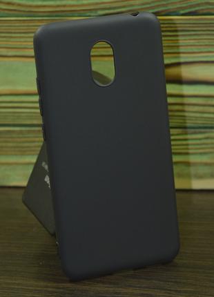 Защитный чехол на Meizu M6 (M711H) черный