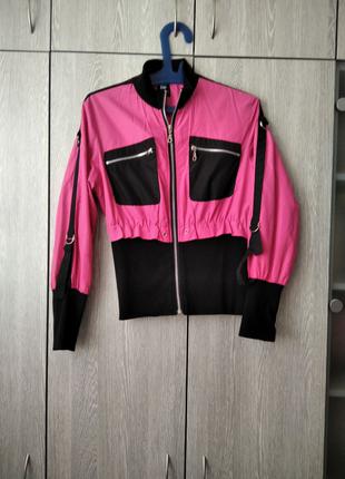 Куртка легкая розовая Larvella