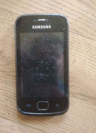 Телефон Samsung GT-S5660