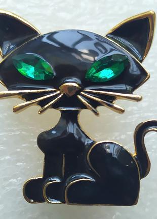 Яскрава брошка кіт кішка з зеленими очима біжутерія