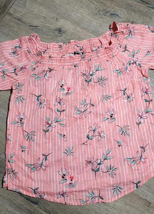 Розовая блуза рубашка в полоску с цветами, с открытыми плечами