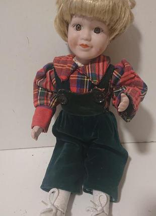 Фарфоровая винтажная кукла мальчик из германии