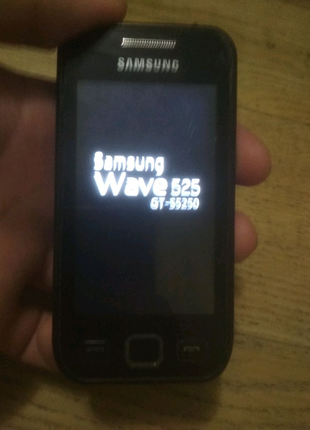 Телефон Samsung GT-S5250