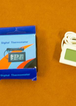 Цифровой термометр LCD