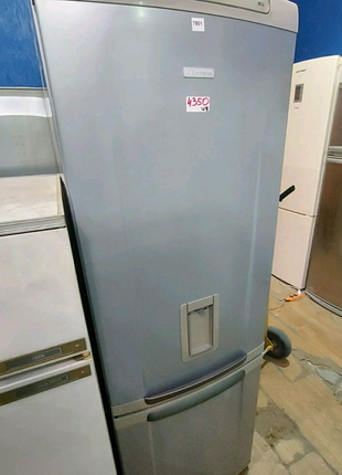 Холодильник Electrolux з нижньою морозилкою.Робочий.Склад.Доставк