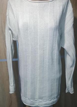 Белый хлопковый свитер большого размера