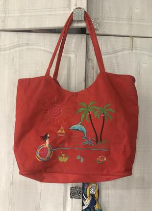 Красная пляжная сумка