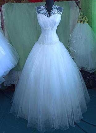 Новое свадебное платье  46р