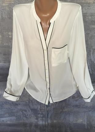 Белая блуза