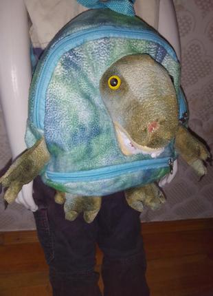 Мягкий детский рюкзак игрушка динозавр