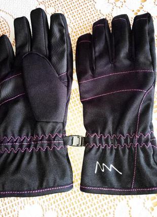 Спортивные перчатки nordic sports.