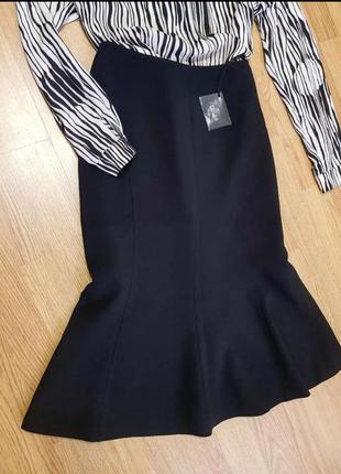 Классическая черная  юбка дорого бренда jaeger модель рыбка
