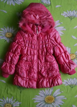 Демисезонная теплая перламутровая курточка для девочки 4-5 лет.