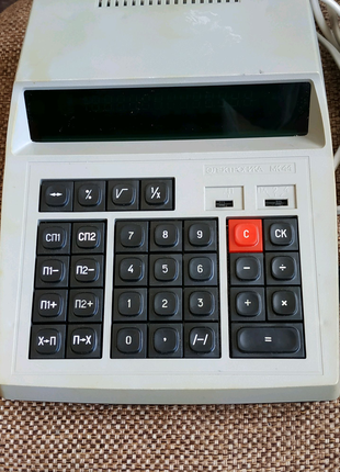 Калькулятор Электроника МК 44
