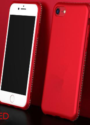 Красный чехол с камнями Сваровски для iPhone 7 8